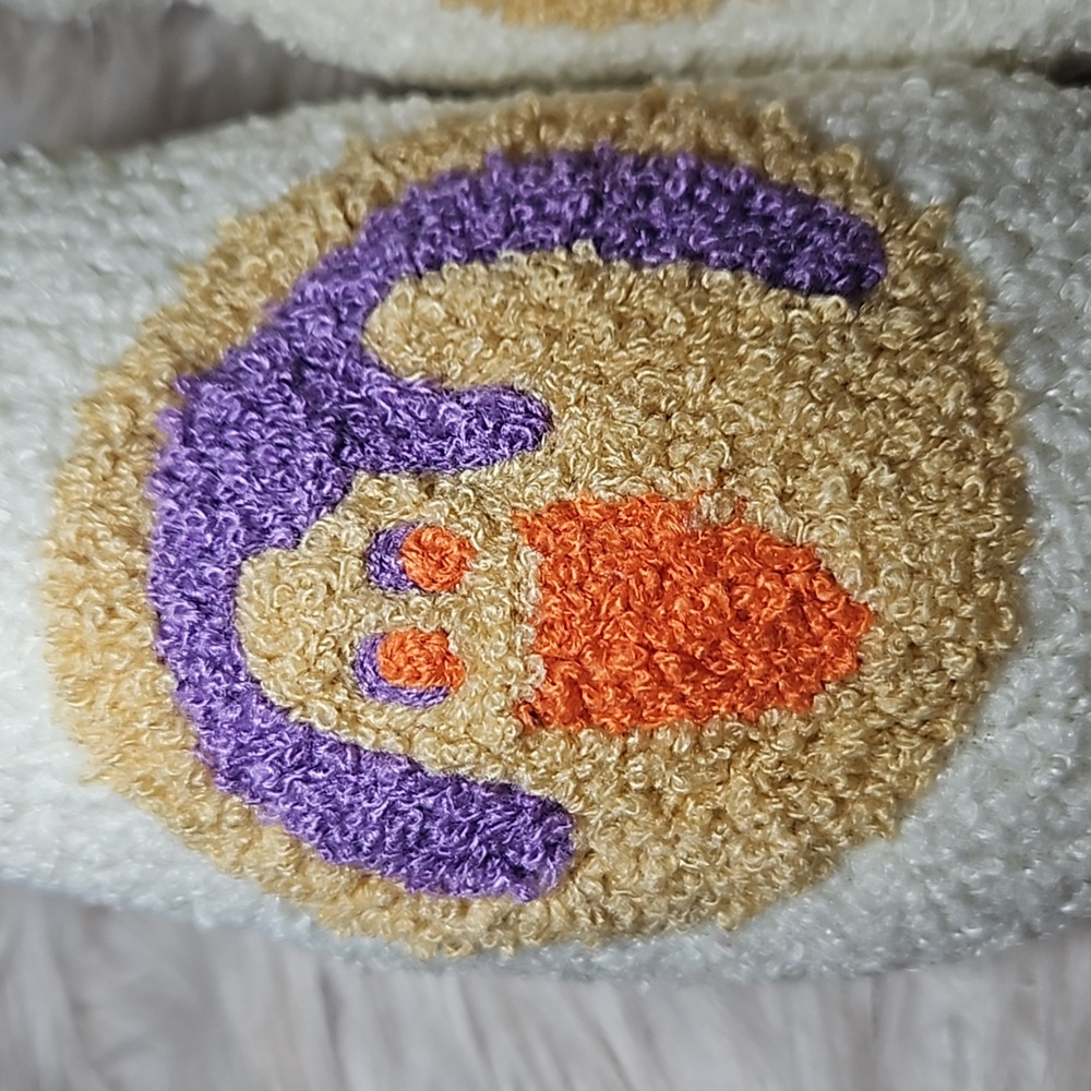 🎃🎃Halloween Cookie Slippers🎃🎃 - Picture 3 of 8